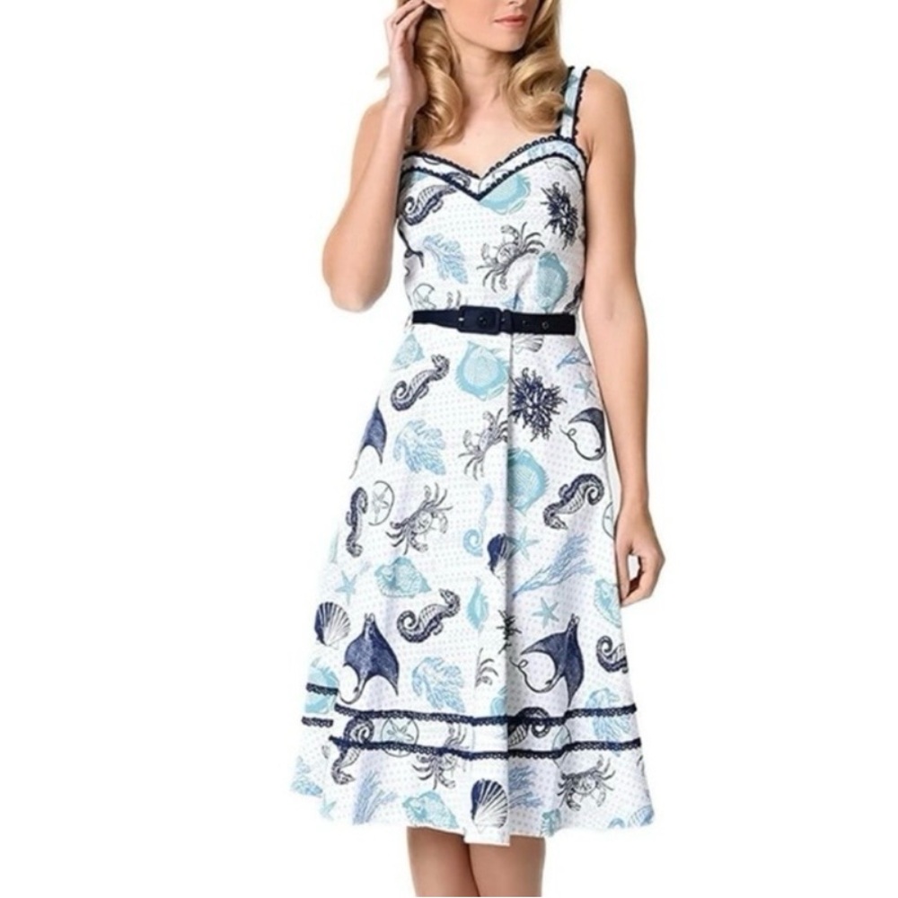 Voodoo vixen, seahorse crab sand dollar Dress size s